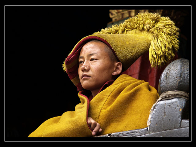 Muestra Fotográfica "Nepal y el Tibet, una realidad distinta" - Rafael Loza Armadá